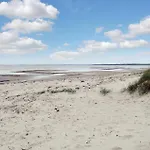 2 Bedroom Amazing In *