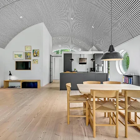 2 Bedroom Amazing In